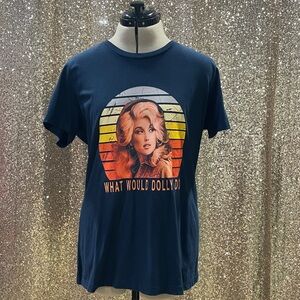 Navy Graphic Dolly Parton T-Shirt with “What Would Dolly Do” Verbiage.
